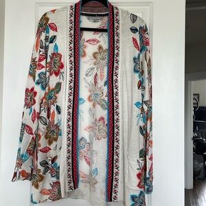 Daniel Rainn open front floral cardigan. Excellent used condition size XL.